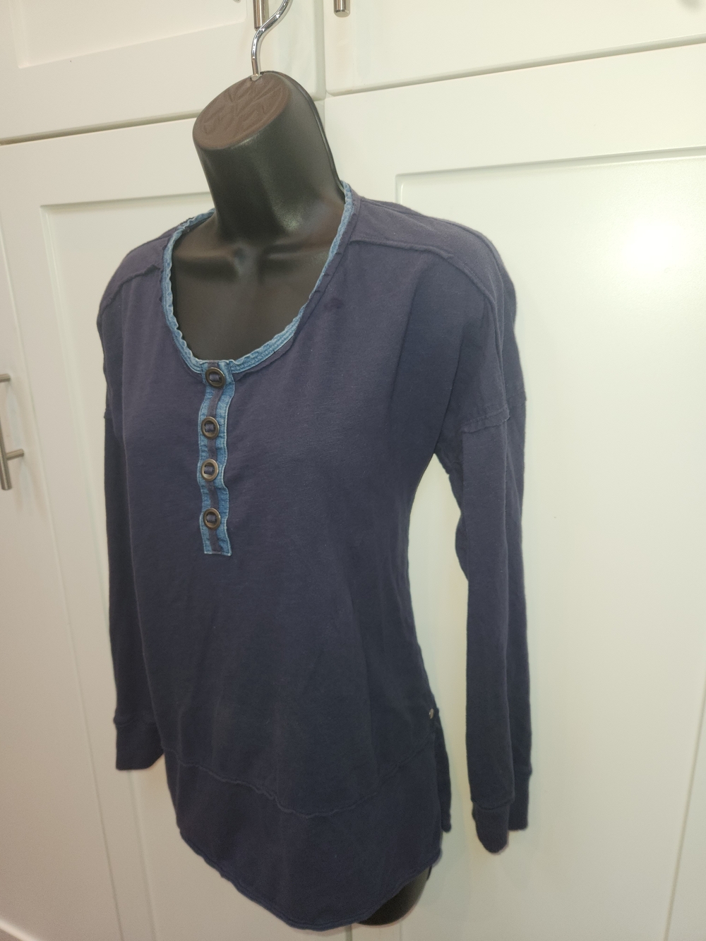 🍉Neon Buddha Navy Henley Top